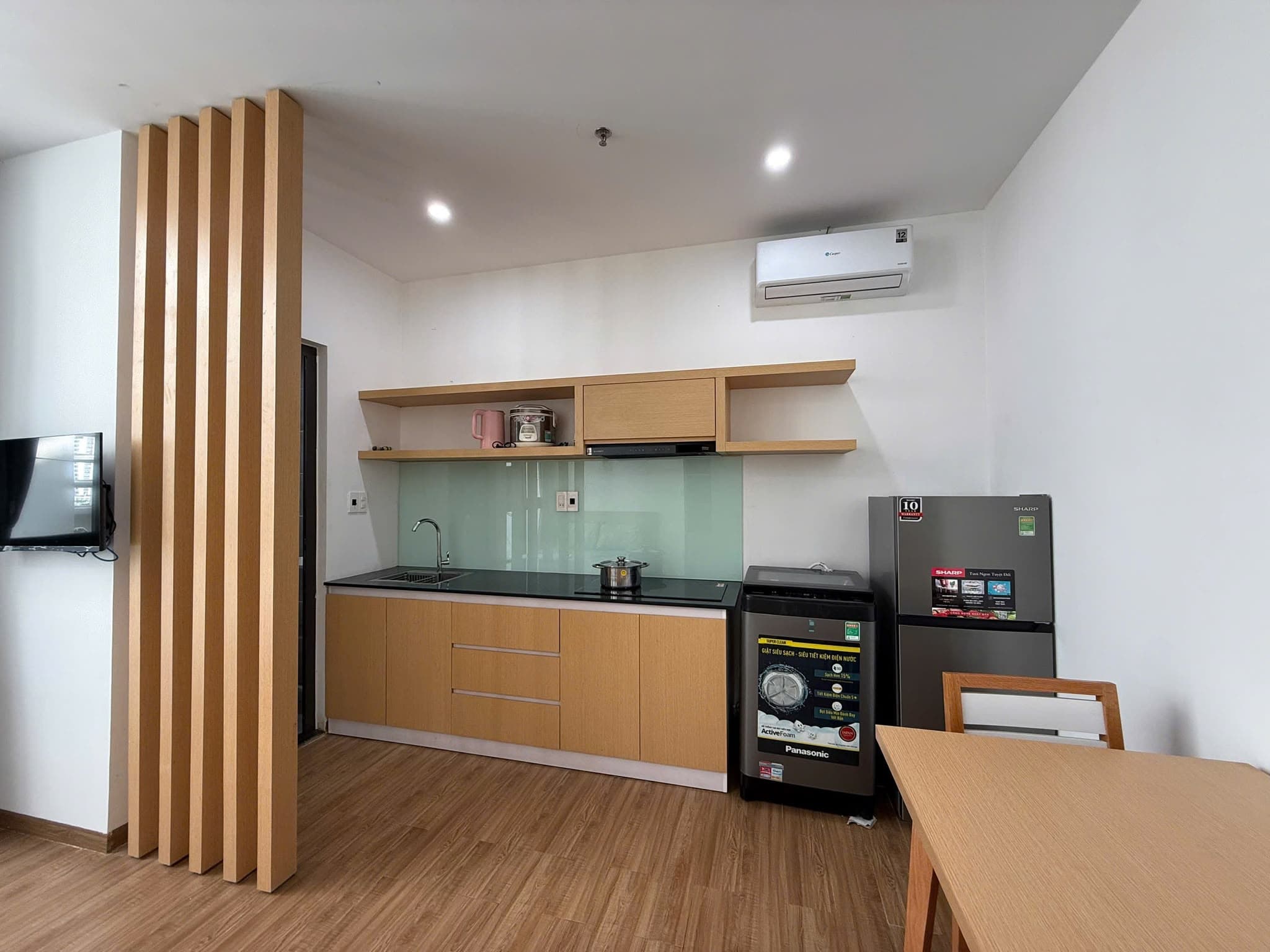 Studio on Pham Cu Luong Street